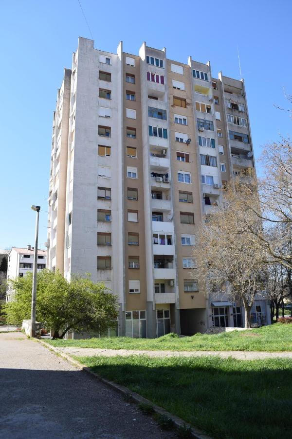 Apartment Trixi Pula Exterior foto