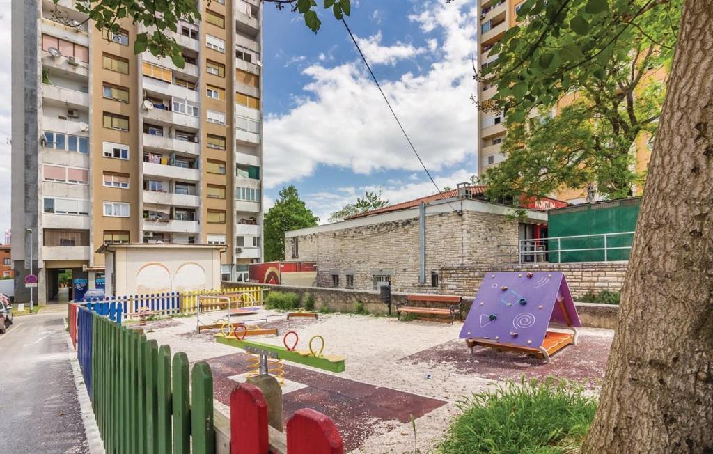 Apartment Trixi Pula Exterior foto
